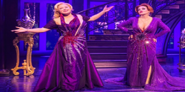 <p><em>Tickete Death Becomes Her. On Broadway at the Lunt-Fontanne Theatre in NYC.</em></p>